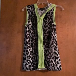 Hooded Sleeveless Neon green and Leopard print top